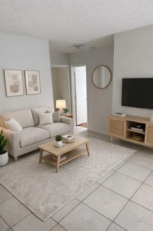 218 NW 9th Ave, Dania Beach, FL 33004