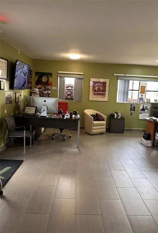 Fort Lauderdale, FL 33311,2401 NW 19th St