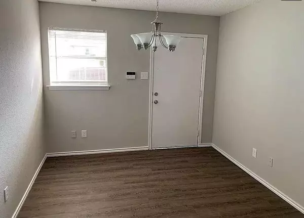 Fort Worth, TX 76102,826 Samuels Avenue