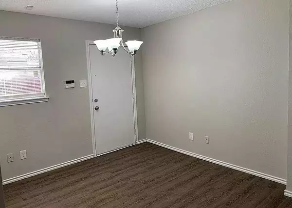 Fort Worth, TX 76102,826 Samuels Avenue