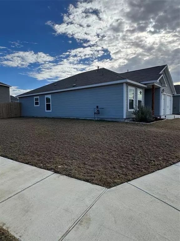 Fort Worth, TX 76108,10856 Copper Hills Lane