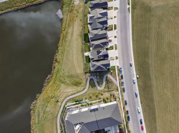 Calgary, AB t3r0y6,490 Sherwood BLVD NW