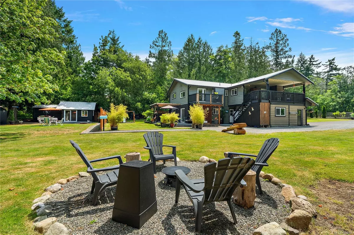 North Saanich, BC V8L 4R4,870 Woodcreek Dr