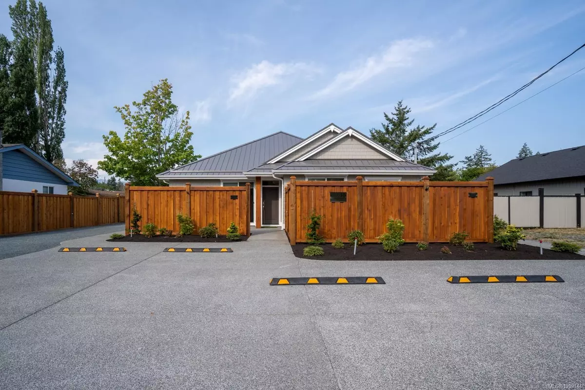 Parksville, BC V9P 1H3,247 Finholm St #A/C