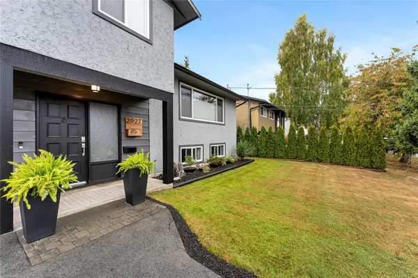 Sidney, BC V8L 2L6,2027 Ardwell Ave