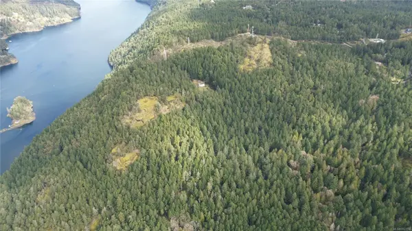 Highlands, BC V9B 6E5,1026 Viart Rd