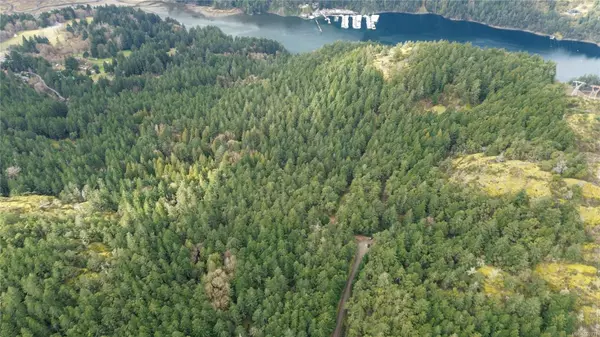 Highlands, BC V9B 6E5,1026 Viart Rd