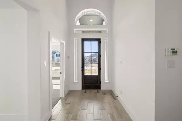 Burleson, TX 76028,312 Lovett Lane