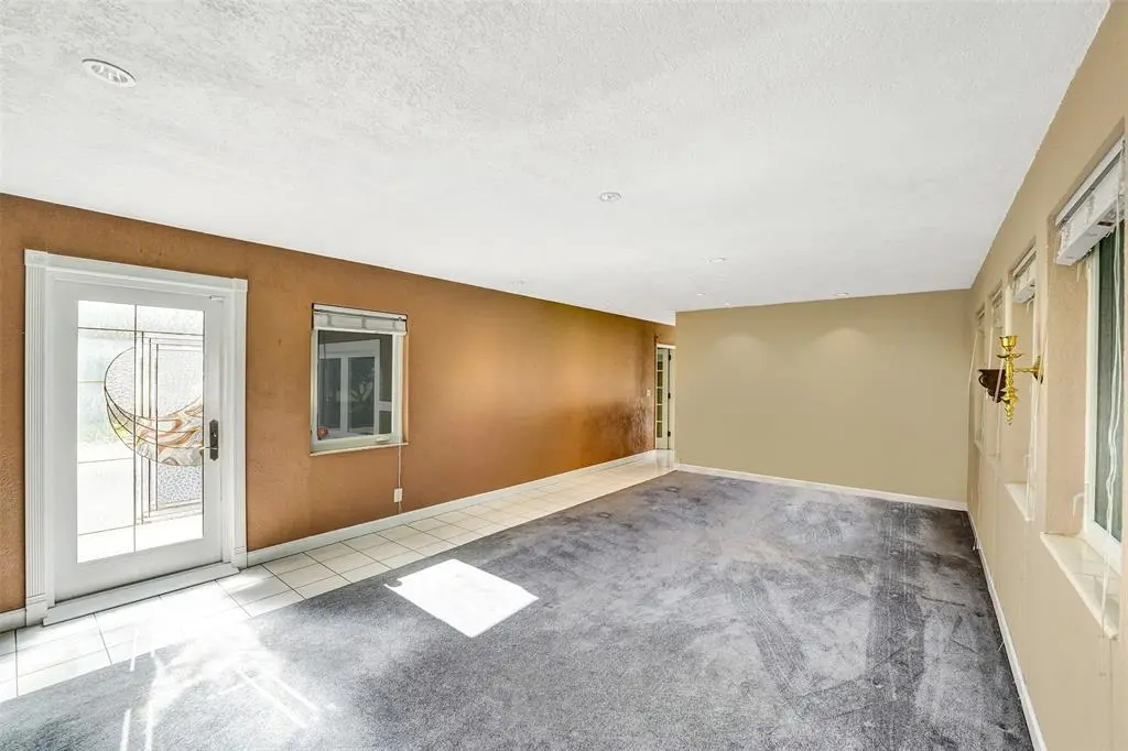 Plantation, FL 33317,5562 SW 1st Ct