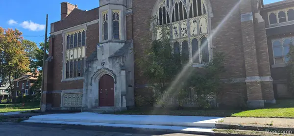 740 E GRAND BLVD, Detroit, MI 48207