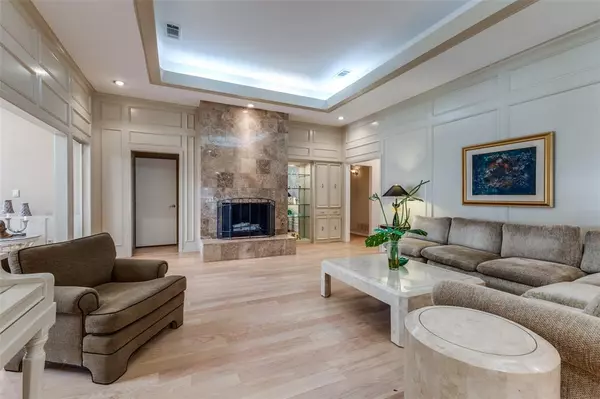 Dallas, TX 75248,16215 Shadybank Drive