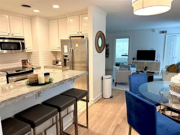 Highland Park, TX 75205,4538 Roland #4