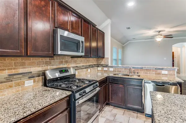 Fort Worth, TX 76123,5856 Bindweed Street