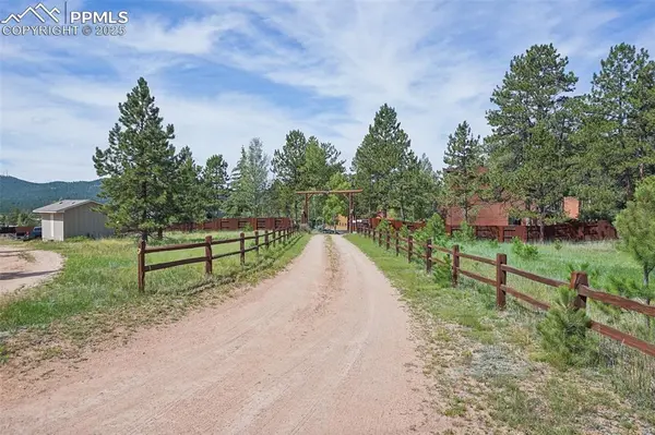 Woodland Park, CO 80863,2120 Lee Circle DR