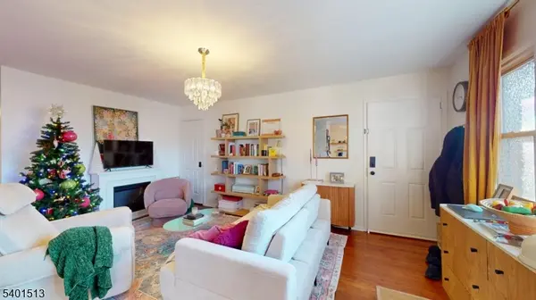 South Orange Village Twp., NJ 07079,121 3Rd St #1