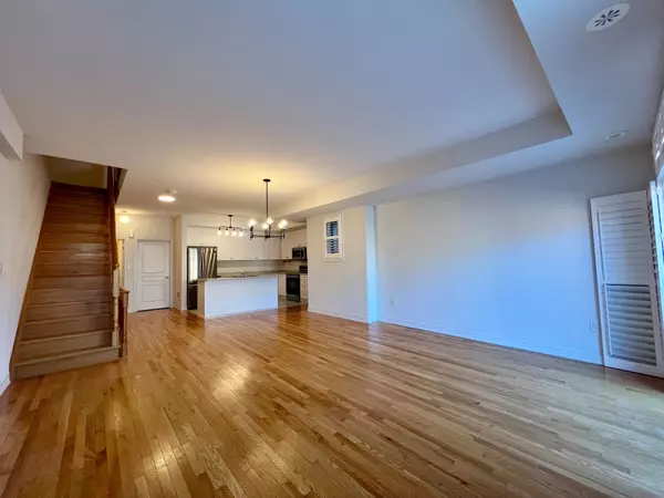 Markham, ON L6C 0X7,35 Jaffna LN