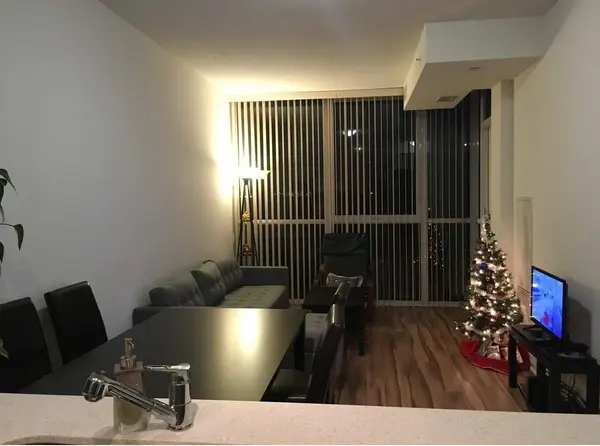 Mississauga, ON L5R 0E5,75 Eglinton AVE W #608