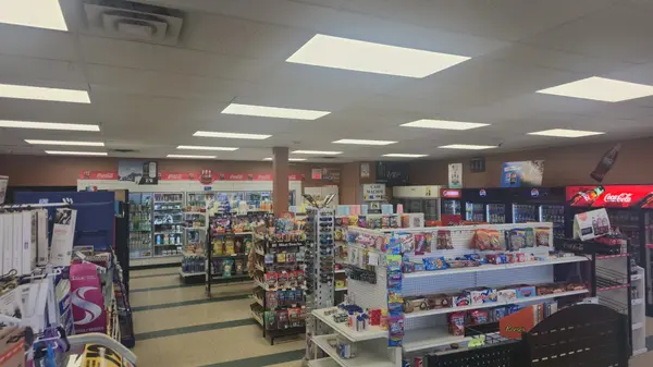 Kitchener, ON N2K 3M9,569 Lancaster ST W