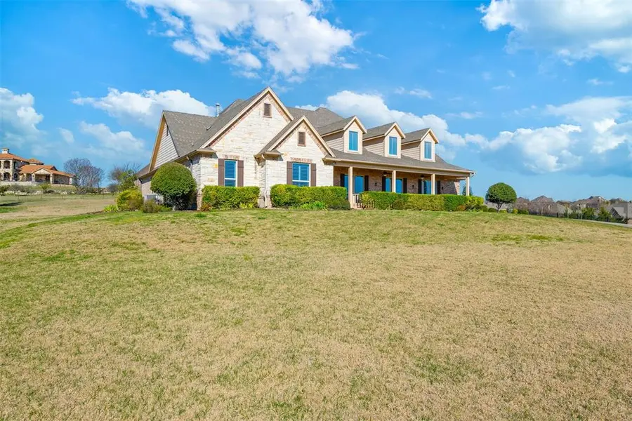 12800 Bella Sereno Court, Fort Worth, TX 76126