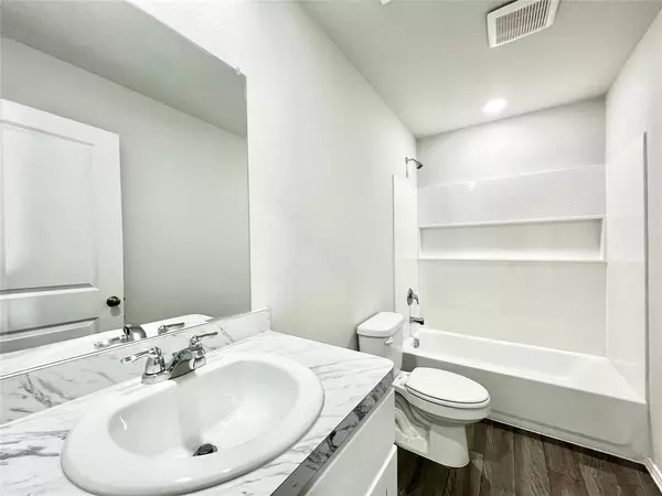 Cleburne, TX 76031,829 Bluffview Drive