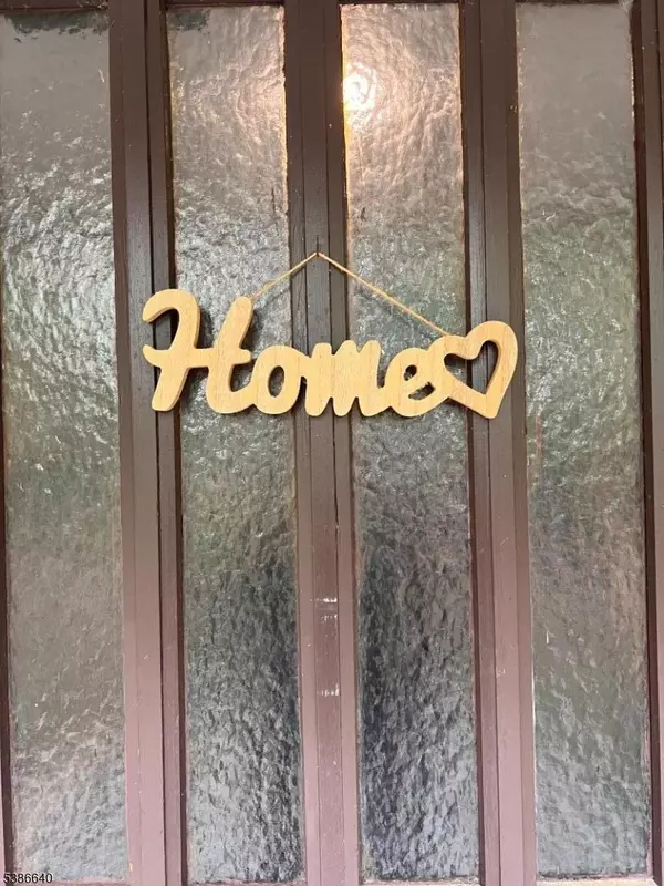 7J Foxwood Dr #j, Morris Plains Boro, NJ 07950