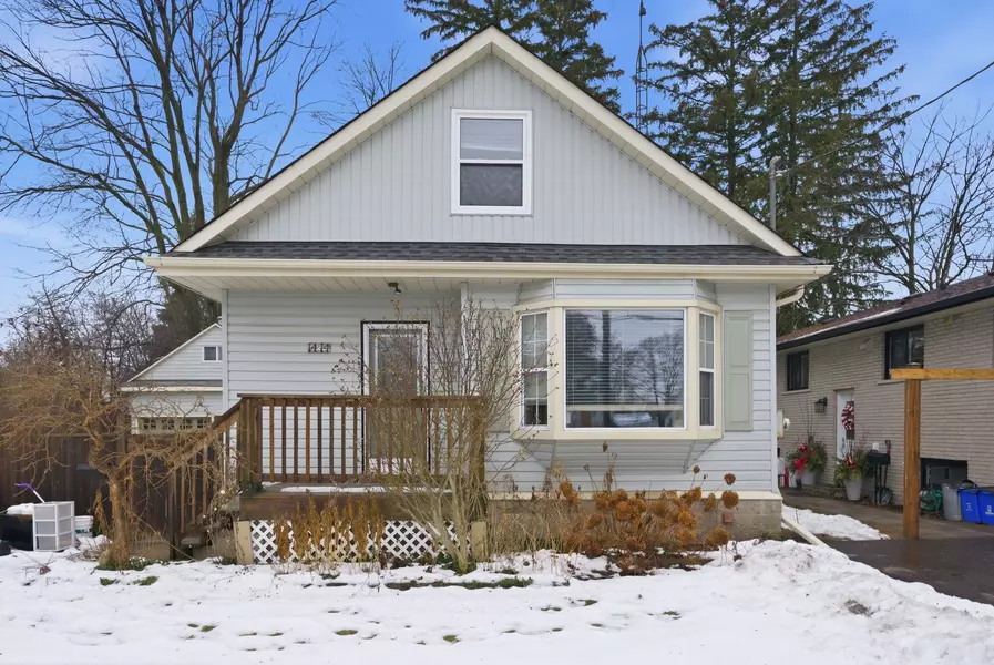 1414 Simcoe ST N, Oshawa, ON L1G 4X6