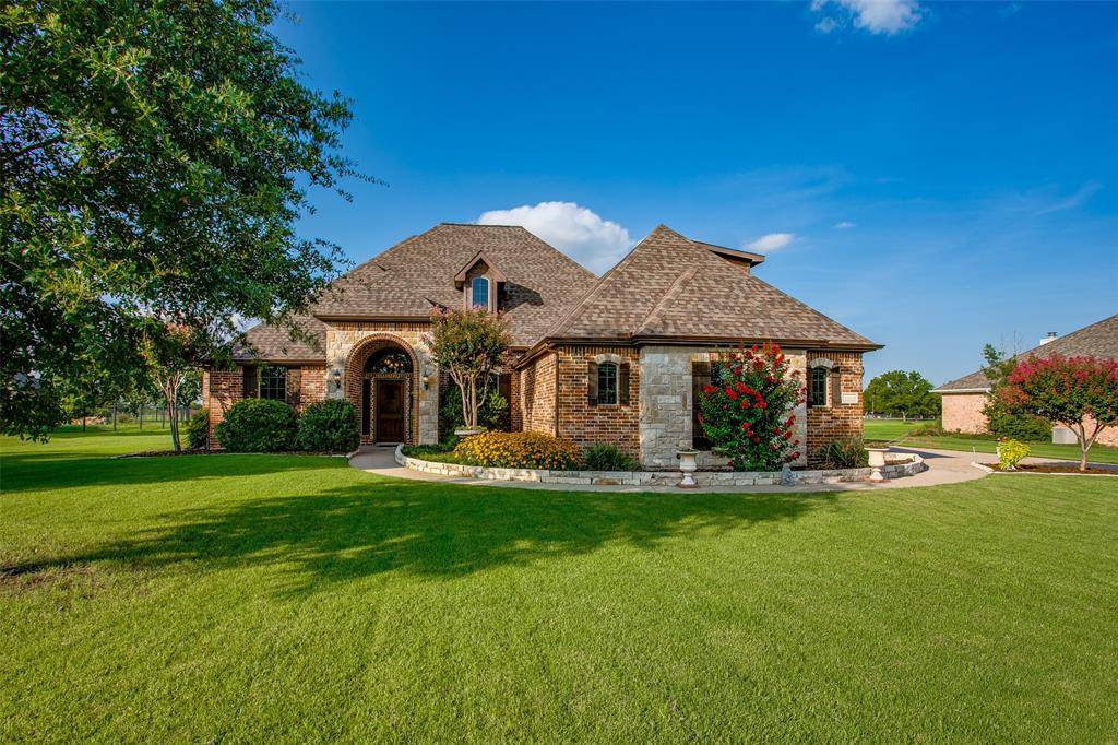 10044 Dennehy Drive, Talty, TX 75126