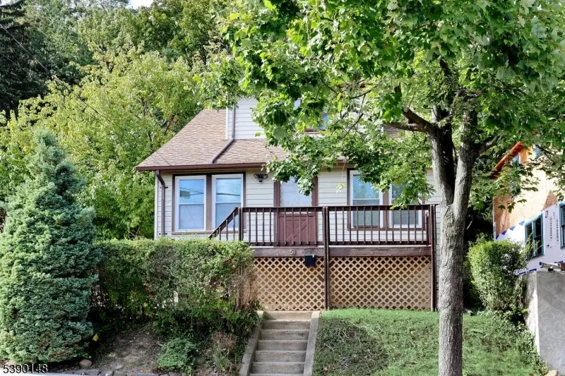 Clifton City, NJ 07013,51 Mountainside Terrace