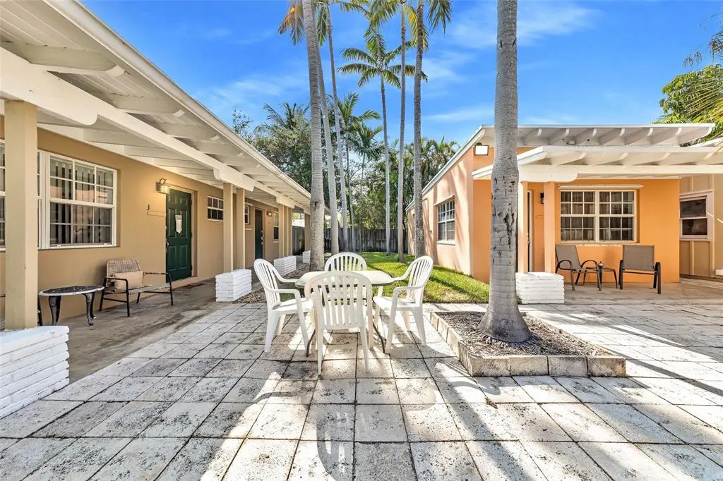 Fort Lauderdale, FL 33304,805 NE 17th Ave #4