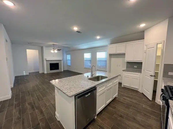 Anna, TX 75409,1401 Elizabeth Street