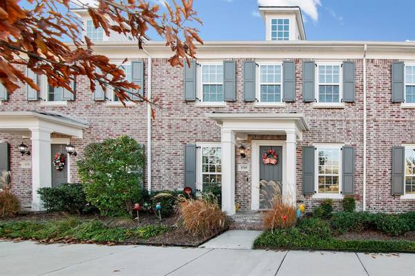 8789 Montreal Mews, North Richland Hills, TX 76180