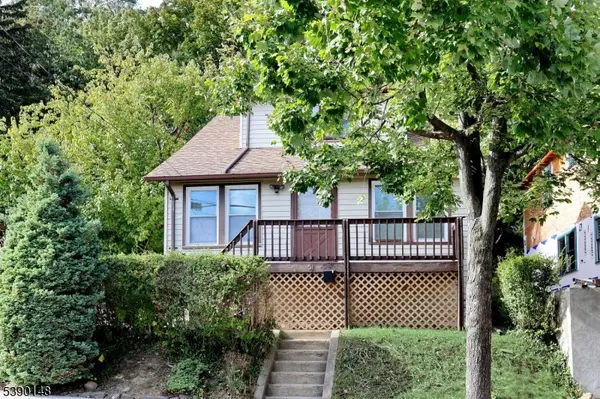 51 Mountainside Terrace, Clifton City, NJ 07013