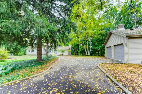 North Dumfries, ON N0B 1E0,177 Piper ST