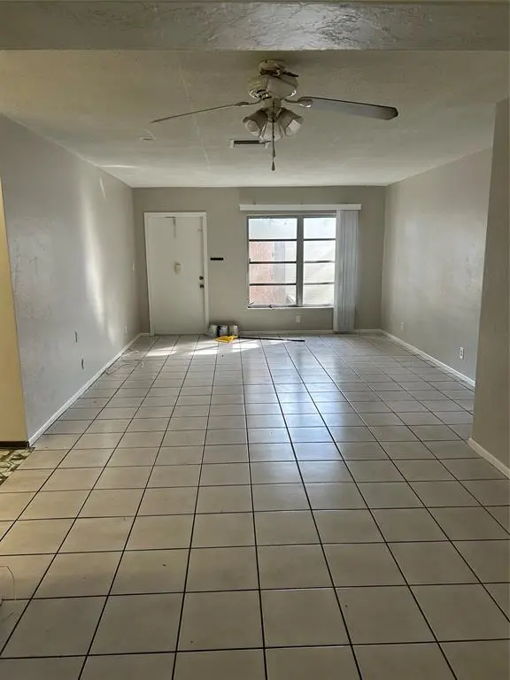 Tamarac, FL 33321,7611 NW 72nd Way