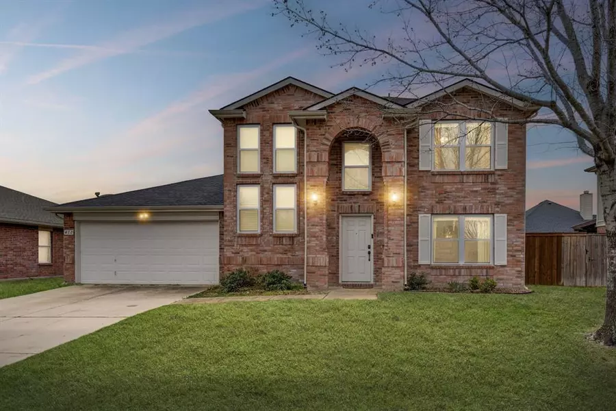 412 Ridge Drive, Justin, TX 76247
