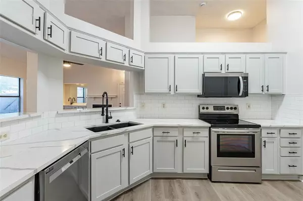 Carrollton, TX 75010,2203 Greenview Drive