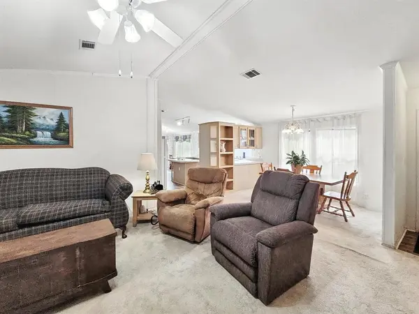 Farmersville, TX 75442,1652 County Road 1121