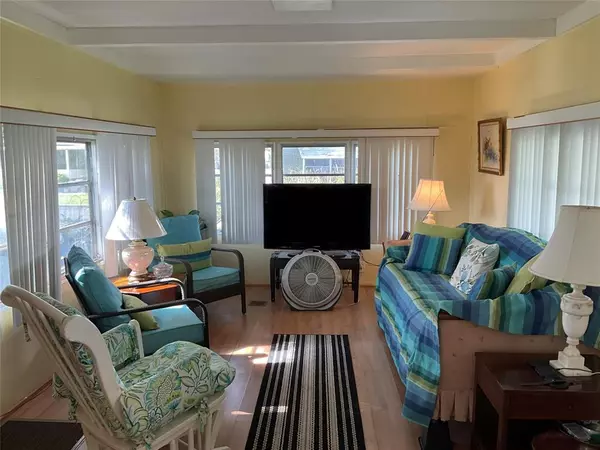 Okeechobee, FL 34974,1591 Chobee St