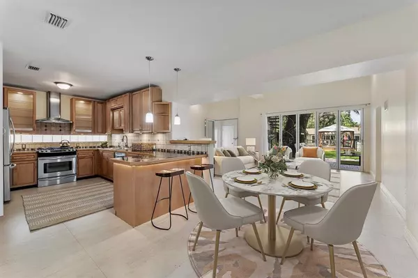 Fort Lauderdale, FL 33315,921 SW 17th St