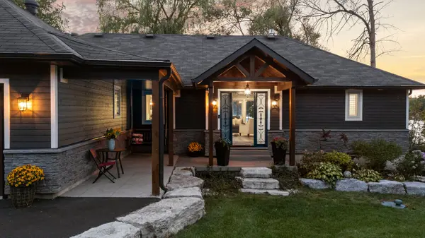 Oro-medonte, ON L3V 6H1,241 Eight Mile PT