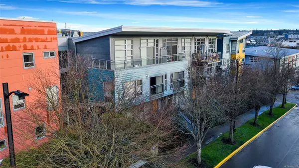 Victoria, BC V9A 7R2,90 Regatta Landing #311