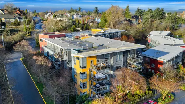 Victoria, BC V9A 7R2,90 Regatta Landing #311