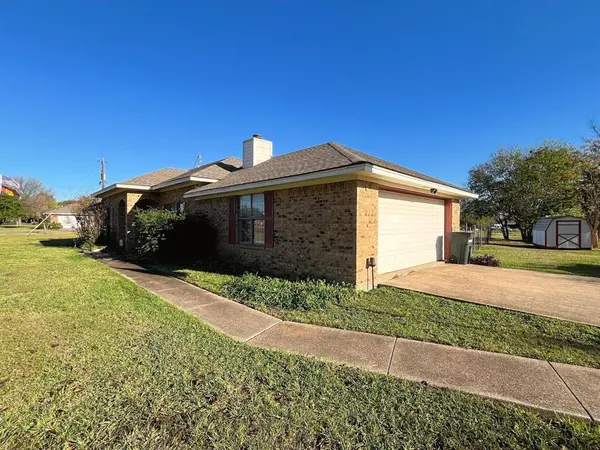 Waxahachie, TX 75165,610 Farrar Road