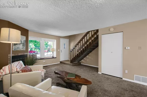 Colorado Springs, CO 80919,6831 Mountain Top LN