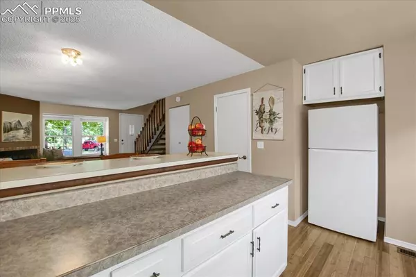 Colorado Springs, CO 80919,6831 Mountain Top LN