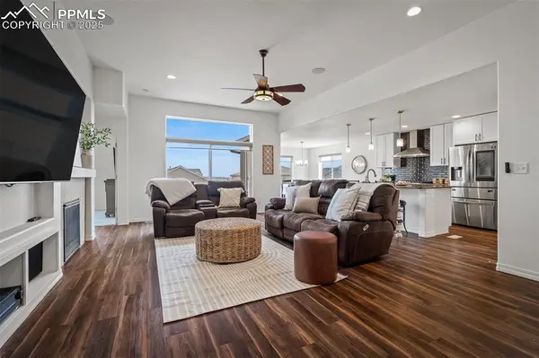 Colorado Springs, CO 80924,6678 Cumbre Vista WAY