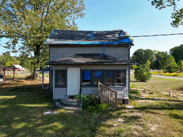 3054 W Grant ST,  Coleman,  MI 48618