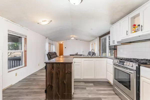 Mount Pleasant, MI 48858,5689 E Baseline RD