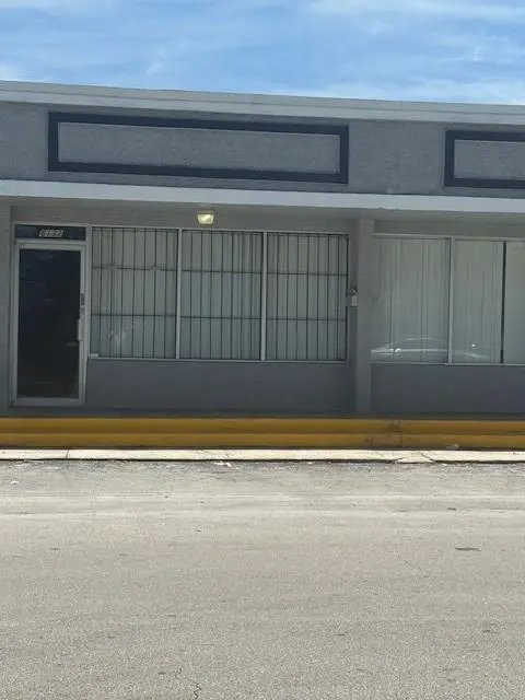 Sunrise, FL 33313,6132- 6136 NW 11th St #14-15-16