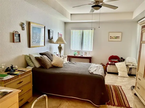 Tamarac, FL 33321,7727 Southampton Ter #202